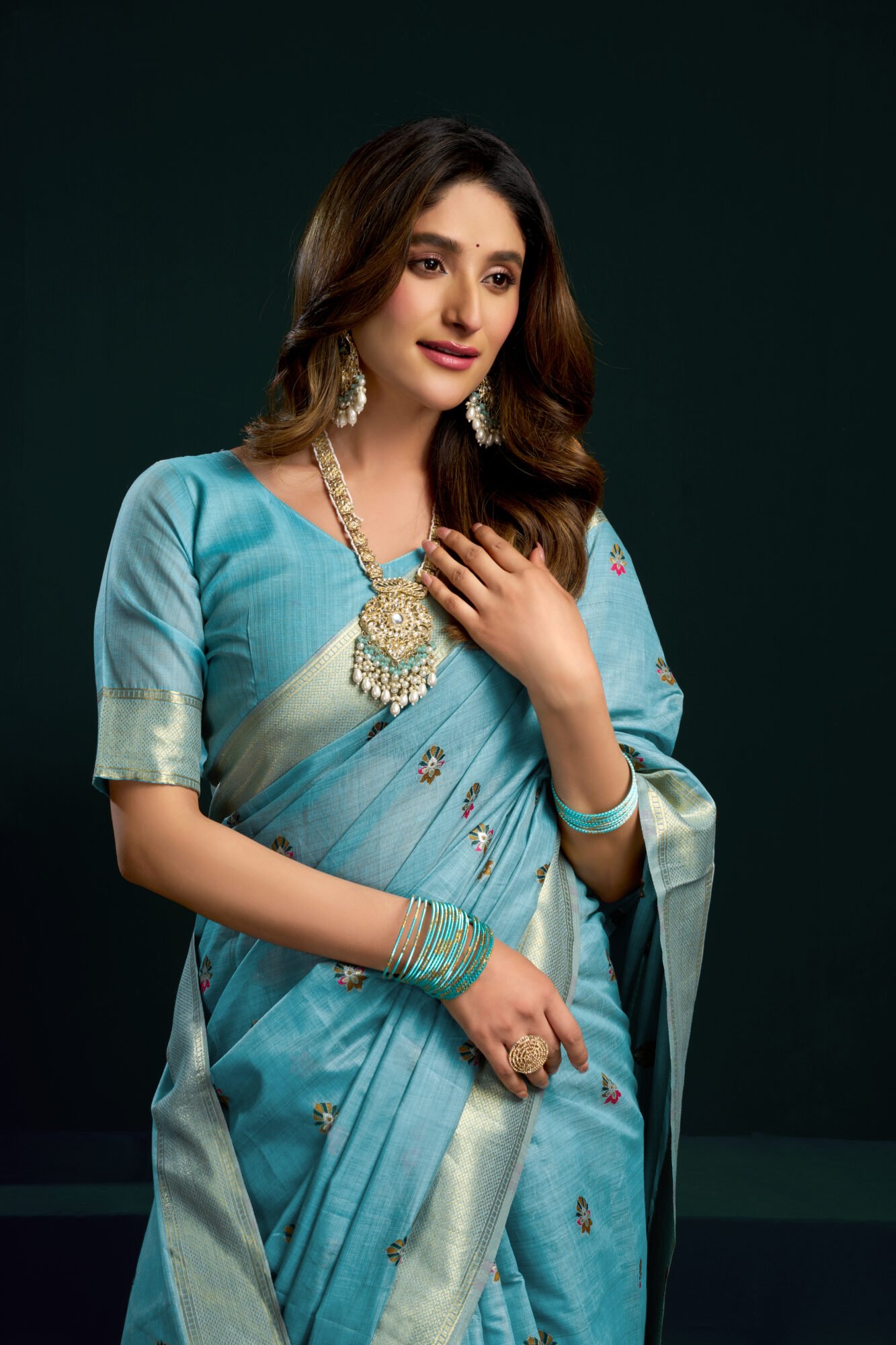 Munga Cotton Mina Work Saree with Zari Border - Image 5