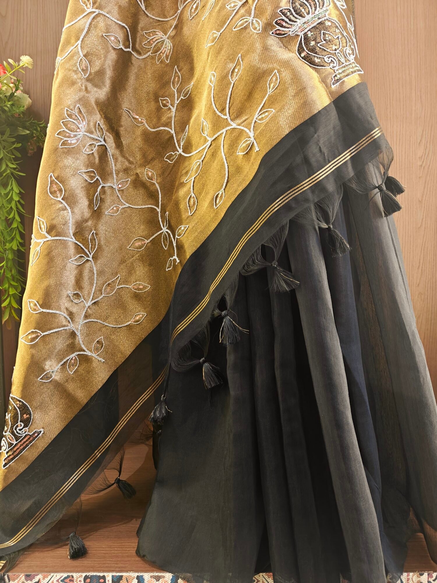 Artistic Soft Mul Cotton Saree with Aari & Sequin Embroidery - Image 2