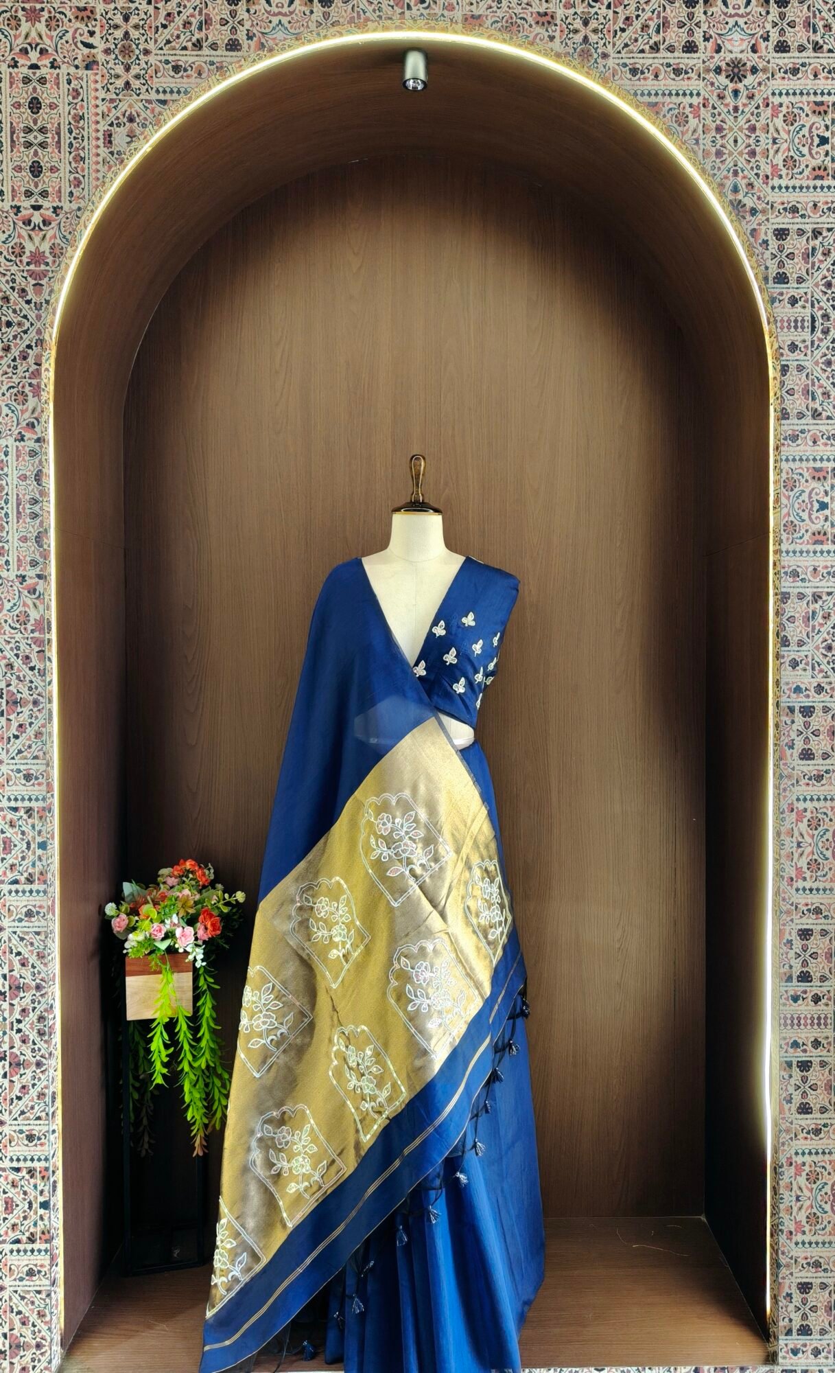 Embroidered Mul Cotton Saree with Aari, Sequin & Dori Work - Image 10