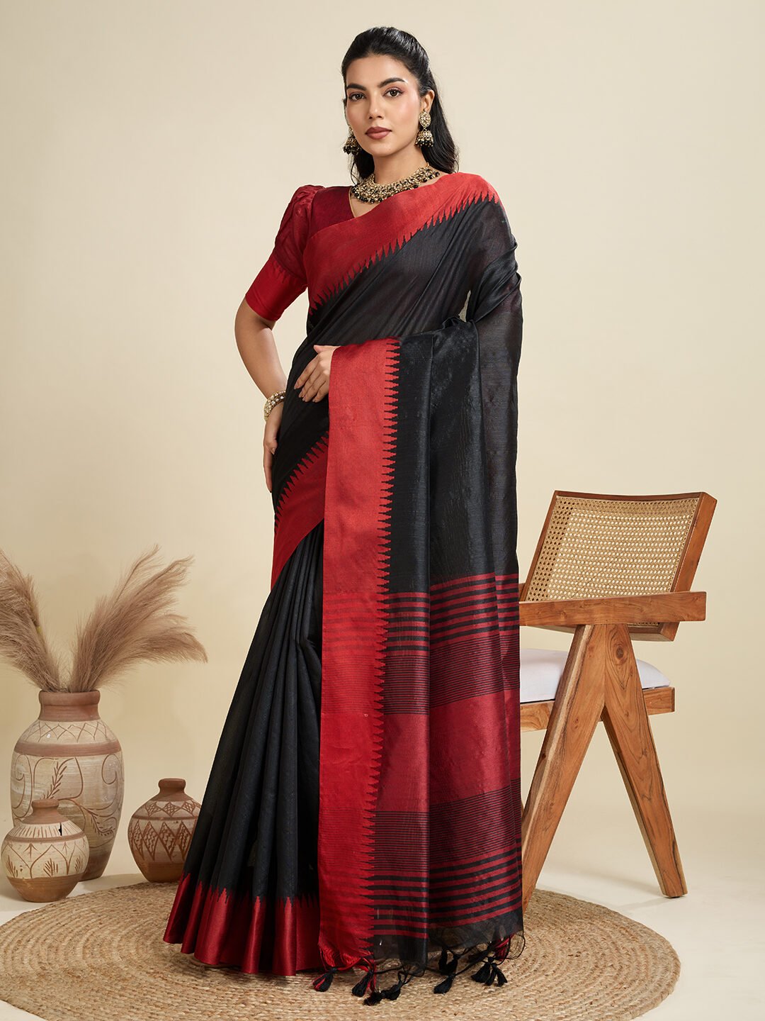 Heritage Khadi Raw Silk Saree with Contrast Temple Border - Image 7
