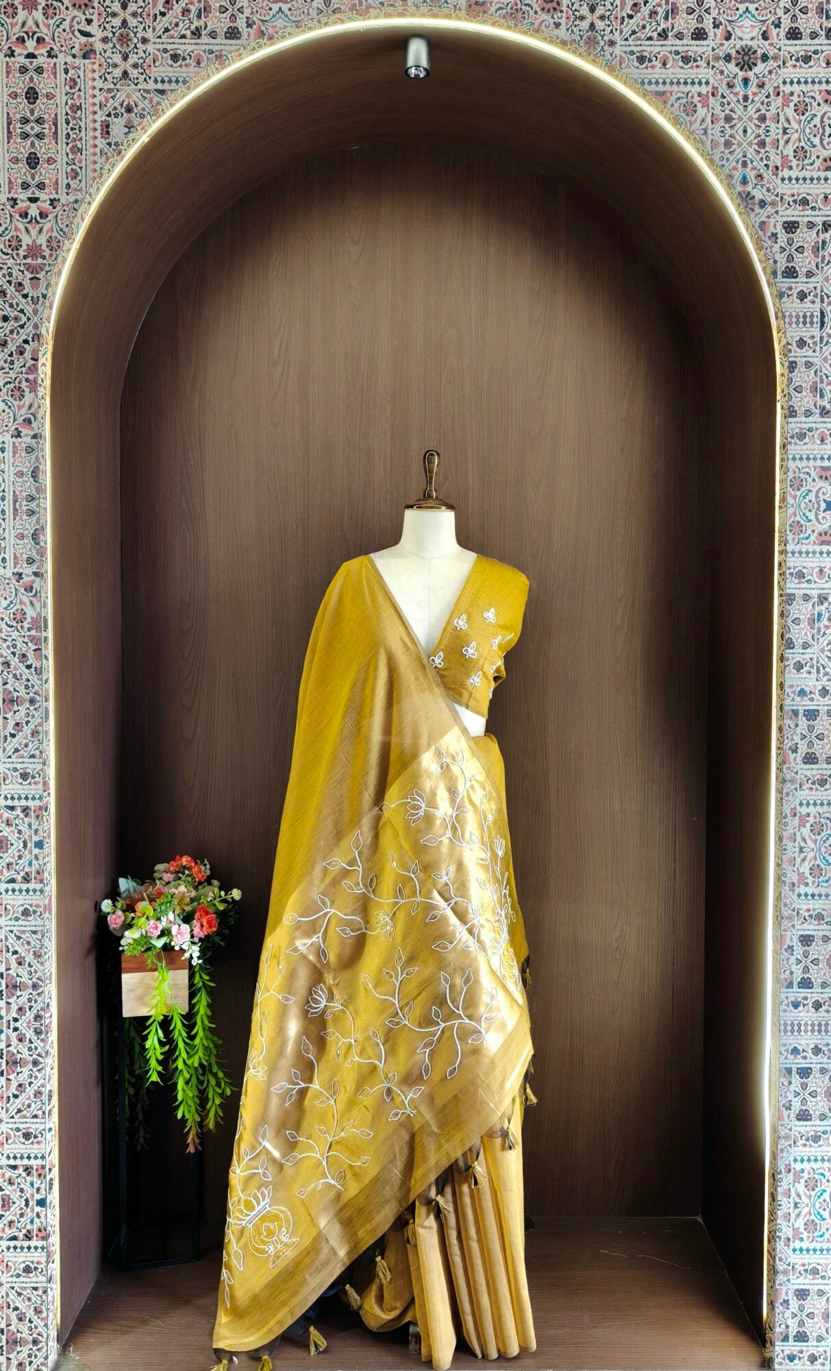 Artistic Soft Mul Cotton Saree with Aari & Sequin Embroidery - Image 8