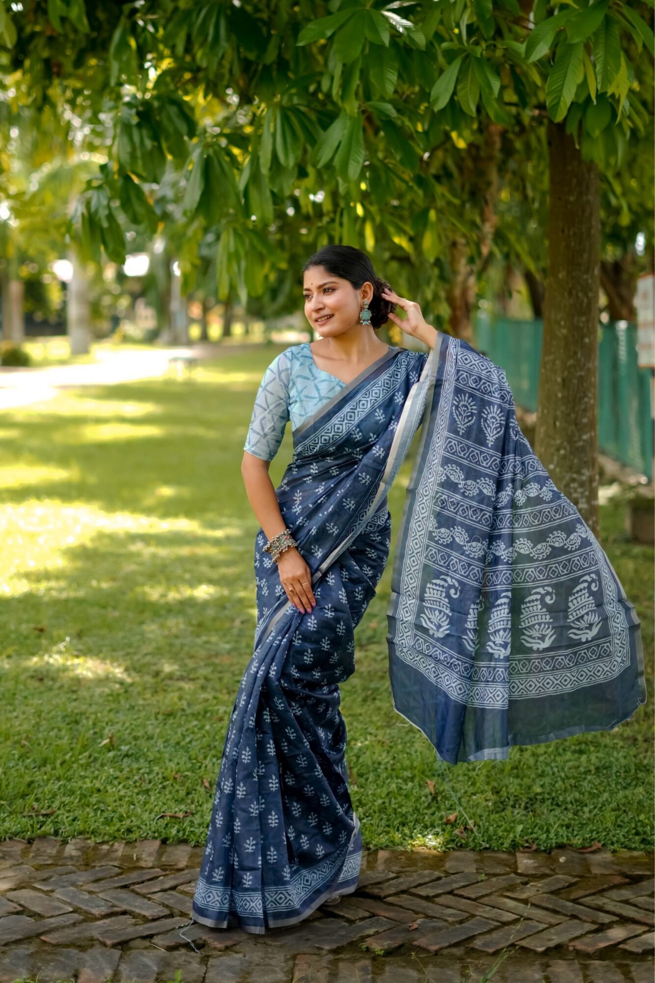 Delicate Dhanwari Cotton Saree with Traditional Block Print - Image 2
