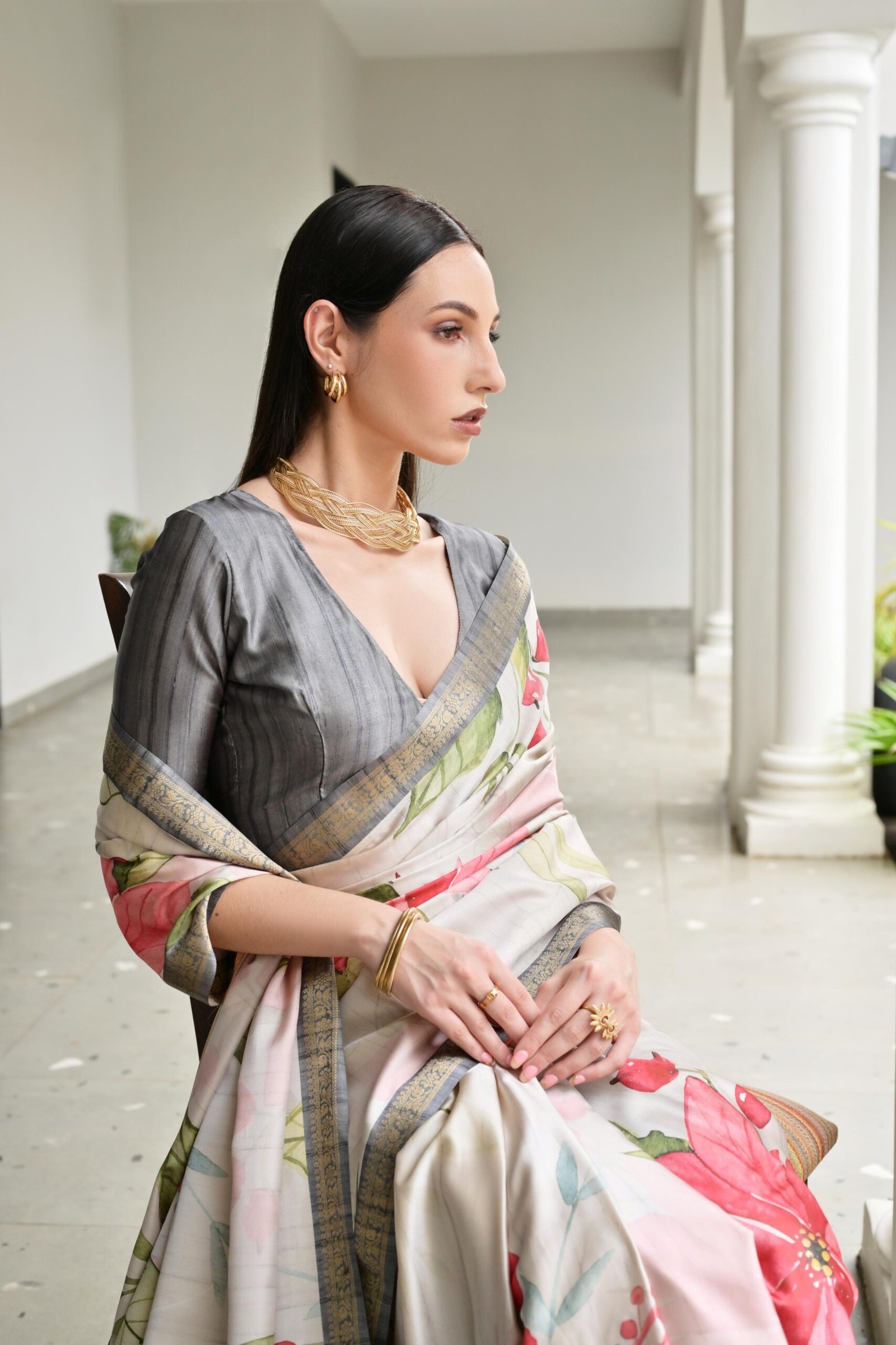 Graceful Satin Silk Saree with Hand-Painted Floral Pattern - Image 4