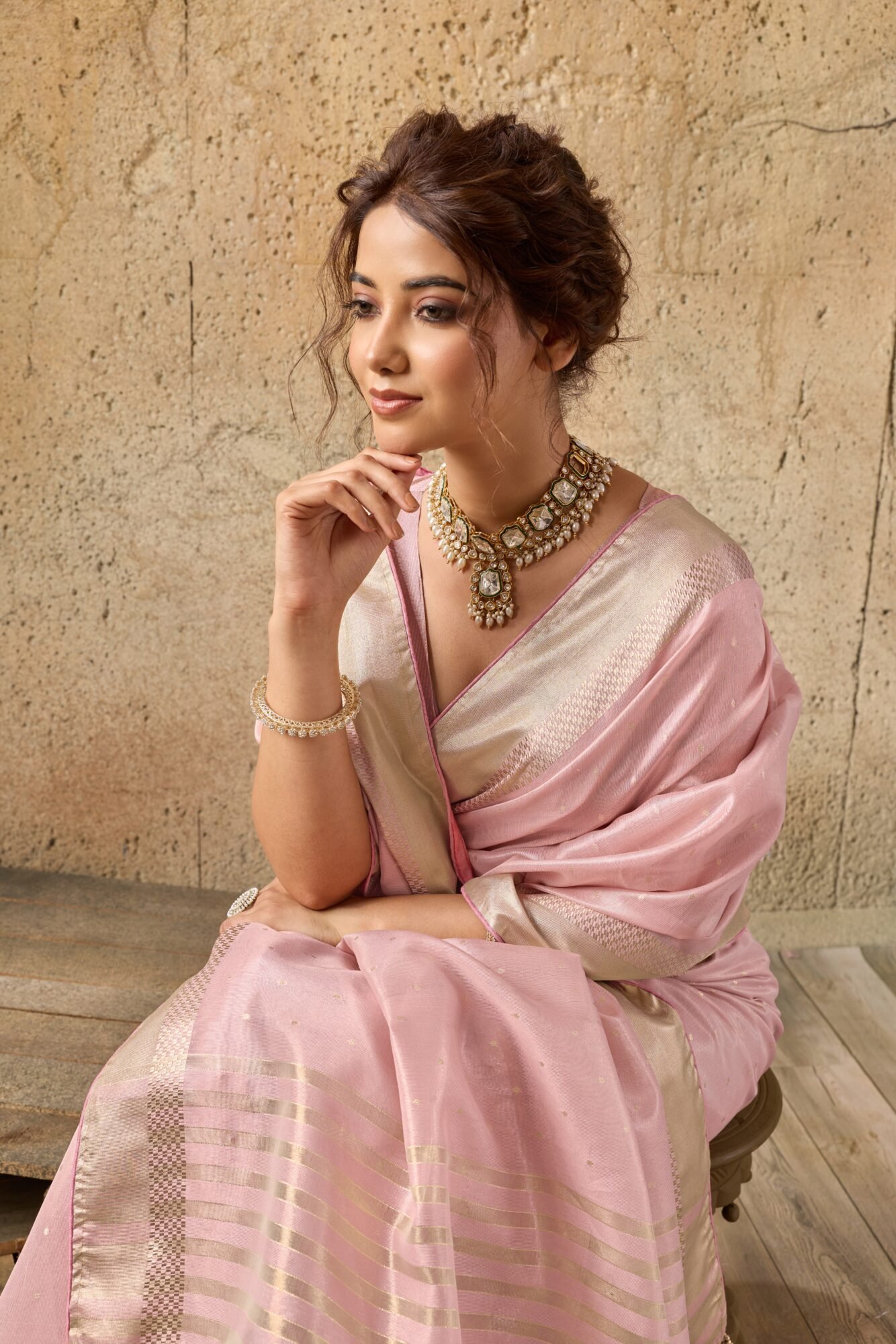 Elegant Tissue Linen Saree with Fine Zari Motifs & Graceful Chit Pallu - Image 6