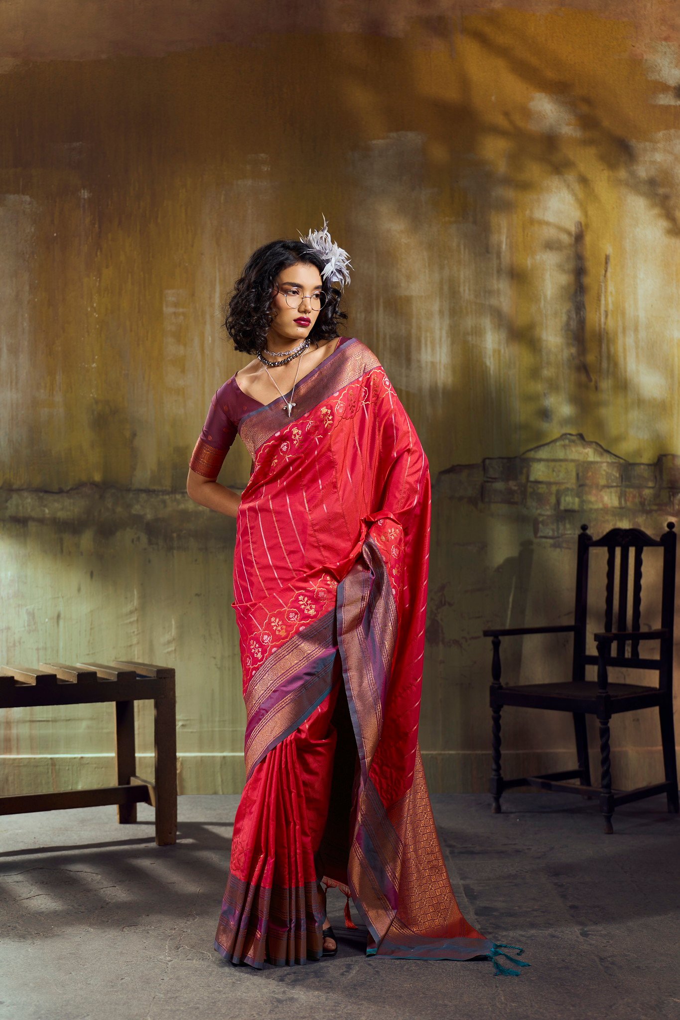 Pure Silk blend Pochampally Handloom Saree with Contrast Border & Zari Detailing - Image 6